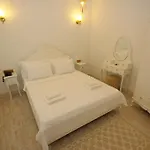Alanur Alaçatı