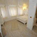 Alanur Hotell Alaçatı