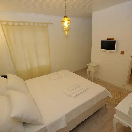 Alanur Hotel